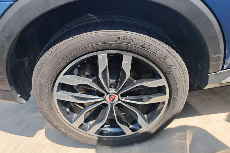 Used Roewe RX5 2016 20T Two-Wheel Drive Automatic Internet Smart Edition