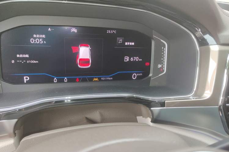 Used Volkswagen Viloran 2020 380TSI Prestige Edition Odometer Close Up