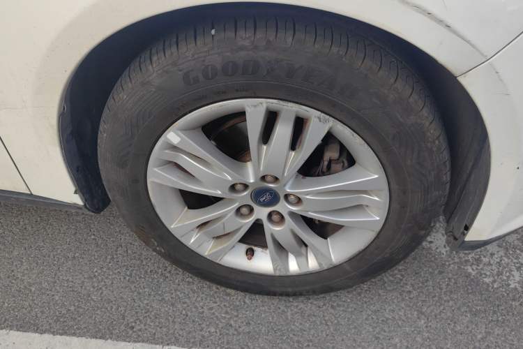 Used Ford Focus 2012 Sedan 1.6L Automatic Comfort Model