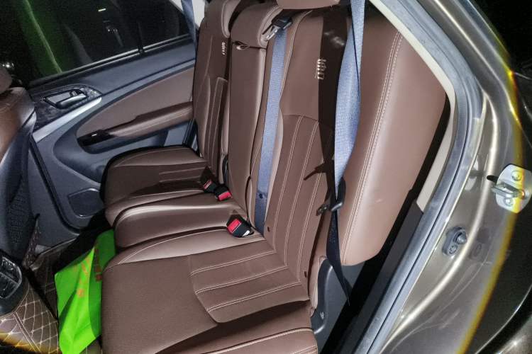 Used BYD Tang New Energy 2017 2.0T All-Wheel Drive Hyatt Model
