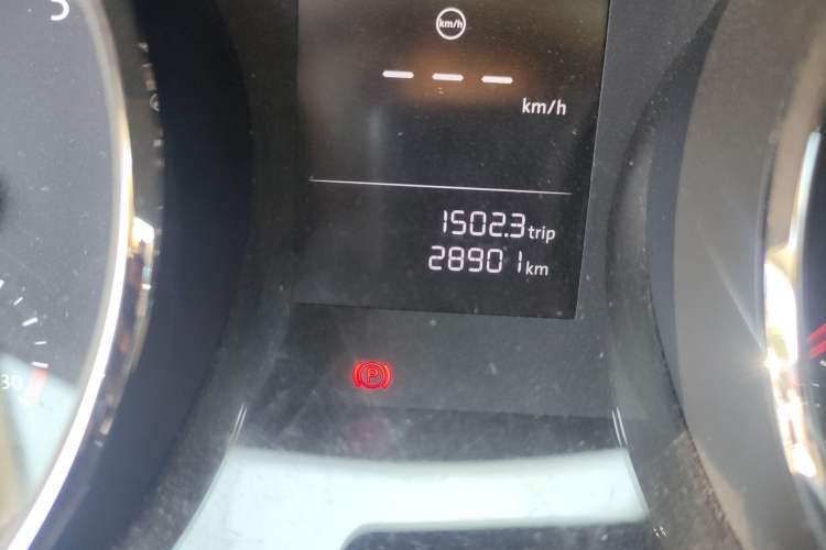 Used Volkswagen Lamando 2018 230TSI DSG Fashion Edition Odometer Close Up