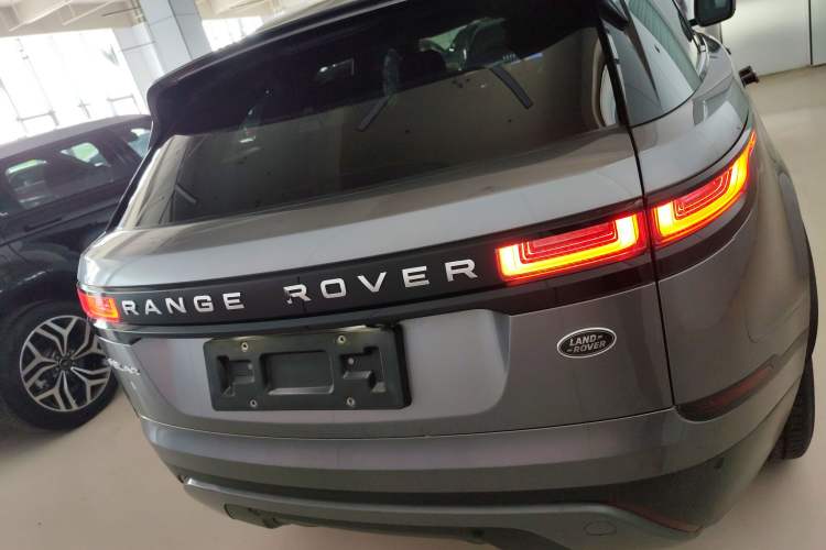 Used Land Rover Range Rover Velar 2019 250 PS
