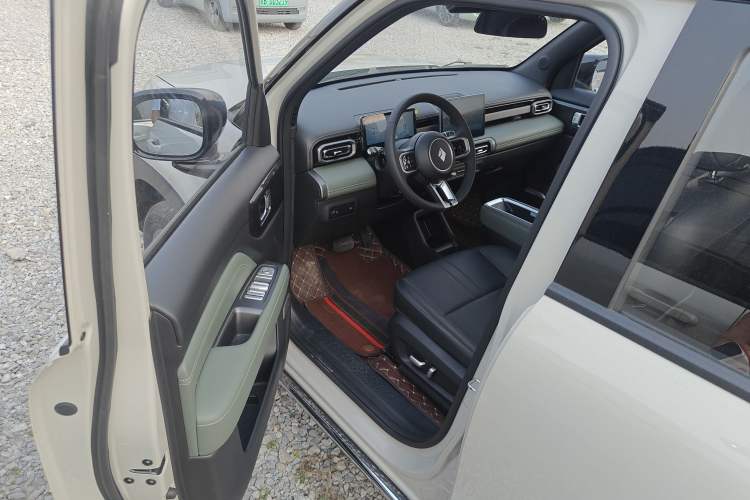 Used Baojun Spark EUV 2025 Smart Luxury Edition 5 Seats
