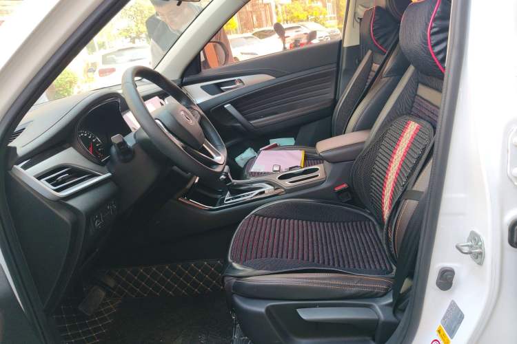 Used CHANGAN CS35PLUS 2018 1.6L Automatic Changlian Edition China V Standard Left Front Seat