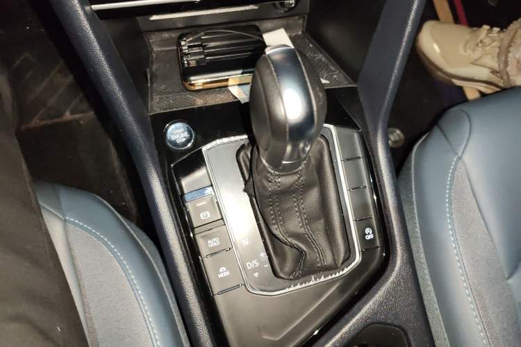 Used Volkswagen Tharu 2023 300TSI Two-Wheel-Drive Full Moon Edition