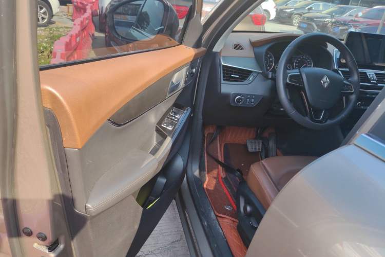 Used BORGWARD BX5 2020 20TGDI Automatic Two-Wheel Drive Pioneer Edition