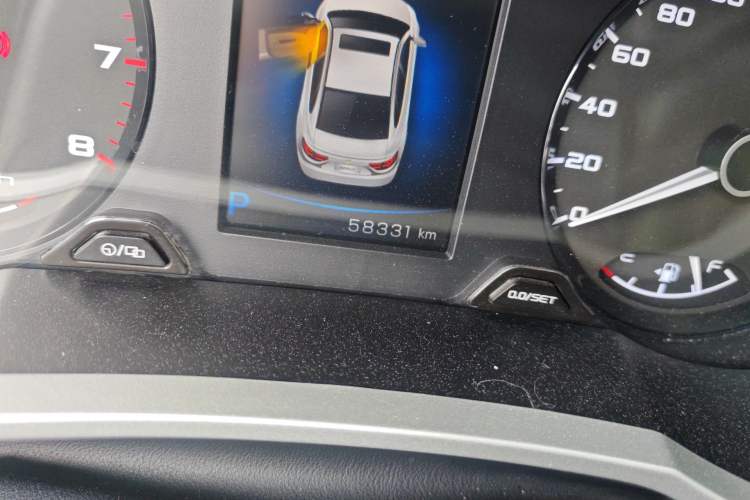 Used Geely Auto Emgrand GL 2018 1.8L DCT Elite Smart Connectivity Version
