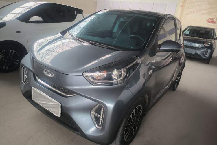 Used Chery QQ Little Ant 2022 Restyled Version Sweet Pink Edition Half-Sugar Version 30.6 kWh 30 kW 301 km