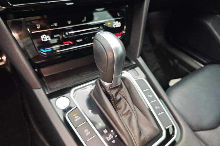 Used Volkswagen FAW-Volkswagen CC 2024 380TSI Striking All-Encompassing Edition