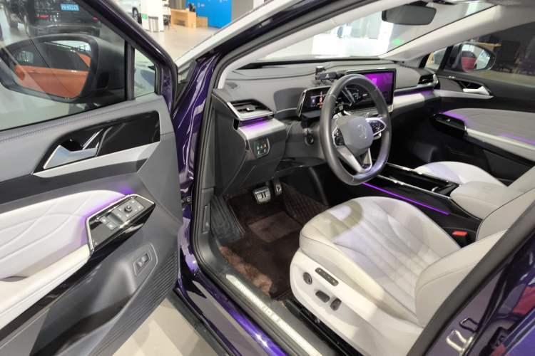 Used Volkswagen ID.6 X 2021 Pro Smart Long-Range Edition Driver Seat