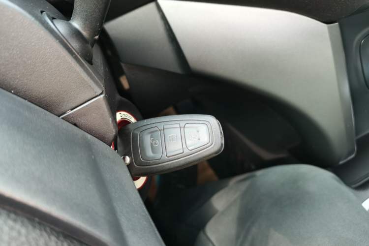 Used Ford Kuga 2018 EcoBoost 180 Two-Wheel-Drive Platinum Edition