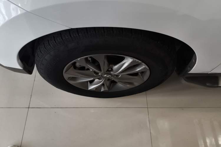 Used Hyundai ix35 2015 2.0L Automatic 2WD Comfort Edition China IV Standard
