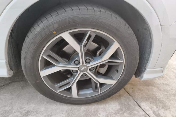 Used Audi Q3 Sportback 2020 40 TFSI Fashion Model
