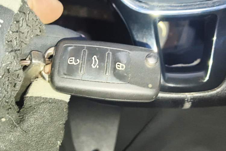 Used Volkswagen Sagitar 2017 1.6L Automatic Comfort Model Vehicle Key