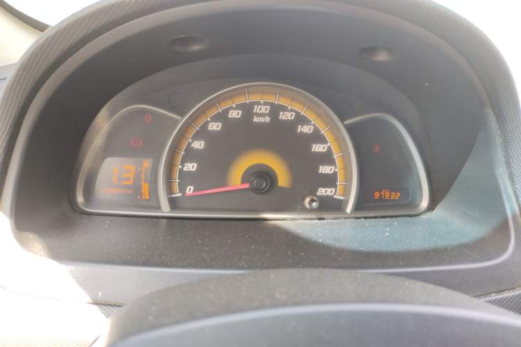 Used Chevrolet Sail 2013 Sedan 1.4L Manual - Youyi Happiness Edition Instrument Cluster