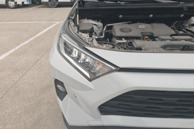 Used Toyota RAV4 2022 2.0L CVT Two-Wheel Drive Fashion Plus Edition Right Front Headlight