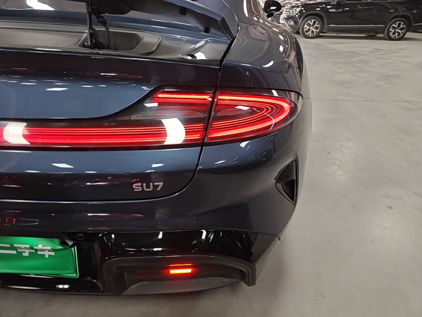Xiaomi Auto SU7 2024 Rear-Drive Ultra-Long Range Advanced Pro-Level Intelligent Driving Version — снимка 9