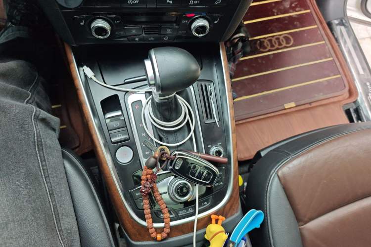 Used Audi Q5 2016 40 TFSI Comfort Model
