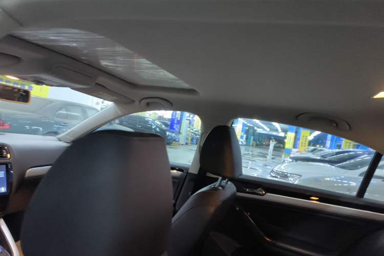 Used Volkswagen Sagitar 2018 280TSI DSG Ignite Edition
