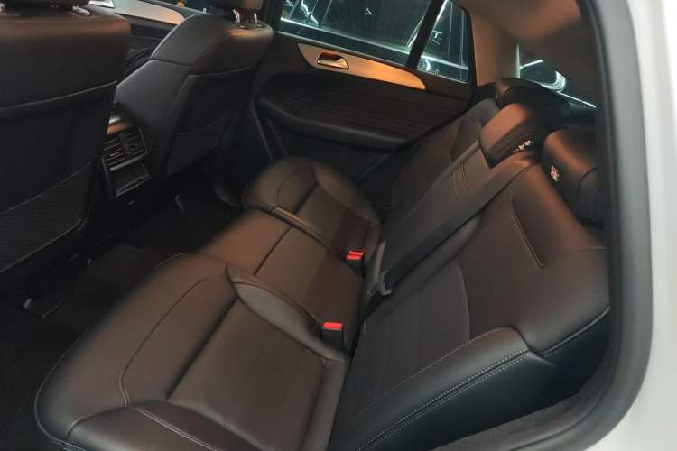 Used Mercedes-Benz GLE Coupe 2018 GLE 320 4MATIC Coupe SUV