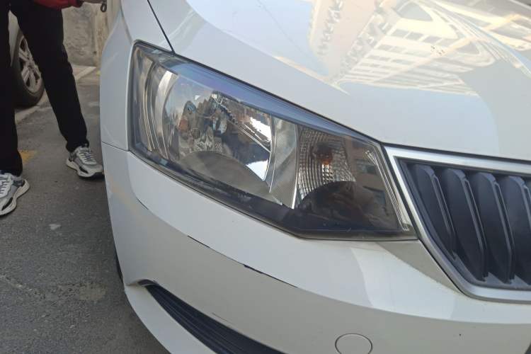 Used Skoda Fabia 2015 1.4L Automatic Front-Drive Model