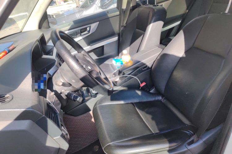 Used Mercedes-Benz GLK-Class 2010 GLK 300 4MATIC Fashion Model