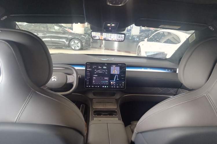 Used Nio ET9 2025 100 kWh
