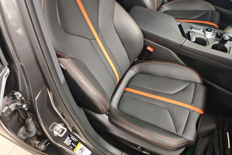 Used Changan UNI-V 2024 1.5T Prestige Edition
