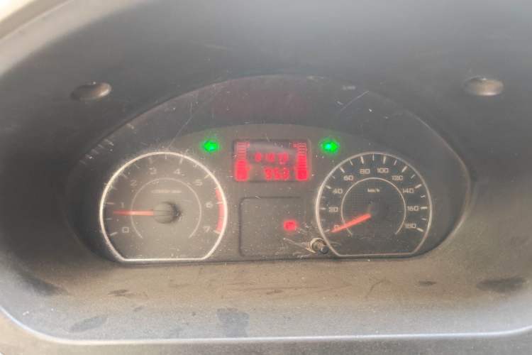 Used Wuling Rongguang V 2018 1.5L Practical Version Instrument Cluster