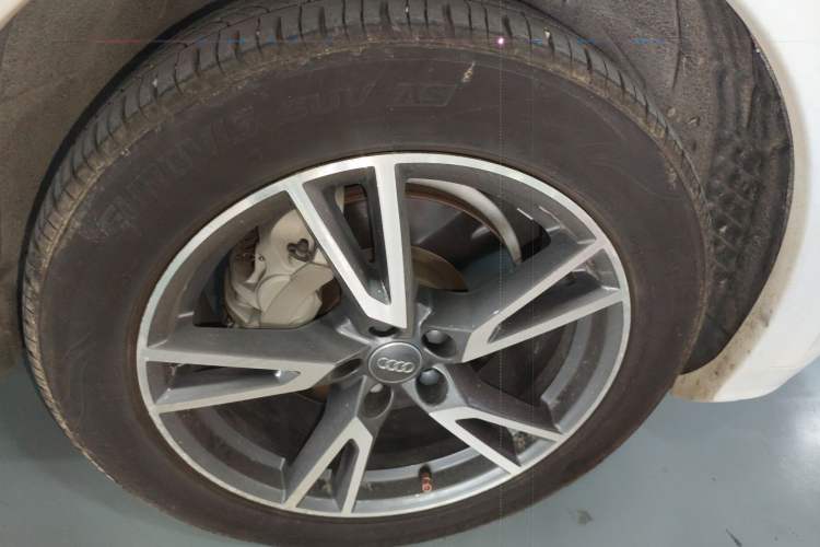 Used Audi Q5L 2020 45 TFSI Prestige Fashion Model