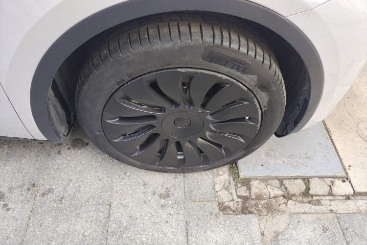 Used Tesla Model Y 2022 Rear-Wheel-Drive Version