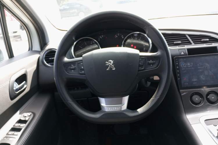 Used Peugeot 3008 2018 2.0L Automatic Classic Edition