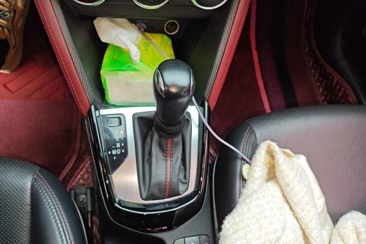 Used Mazda CX-3 2018 2.0L Automatic Prestige Edition Gear Lever