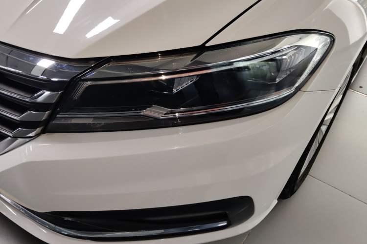 Used Volkswagen Lavida 2018 280TSI DSG Comfort Edition China V Standard Left Front Headlight