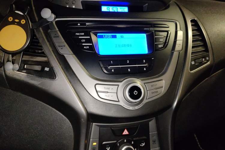 Used Hyundai Elantra (5th Generation / Langdong) 2012 1.6L Automatic Fashion Edition