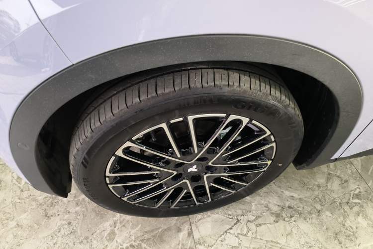 Used firefly firefly 2025 Illuminated Edition