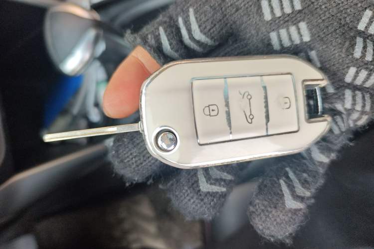 Used Citroen C3-XR 2015 1.6L Automatic Pioneer Model
