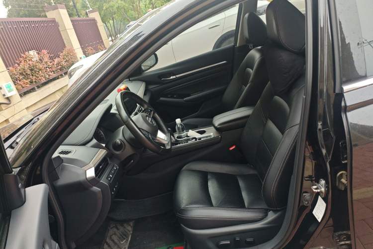 Used Nissan Teana 2021 2.0L XL Upper AD1 Smart Drive & Navigation Edition Left Front Seat