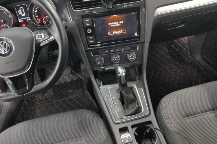 Used Volkswagen Golf 2019 1.6L Automatic Comfort Model China V Standard
