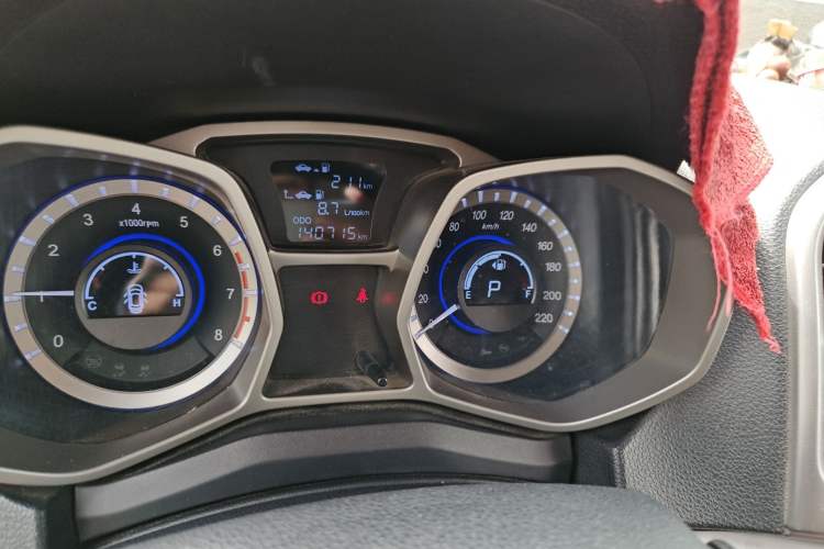 Used JAC Group Refine S3 2014 1.5L CVT Luxury Smart Model Odometer Close Up