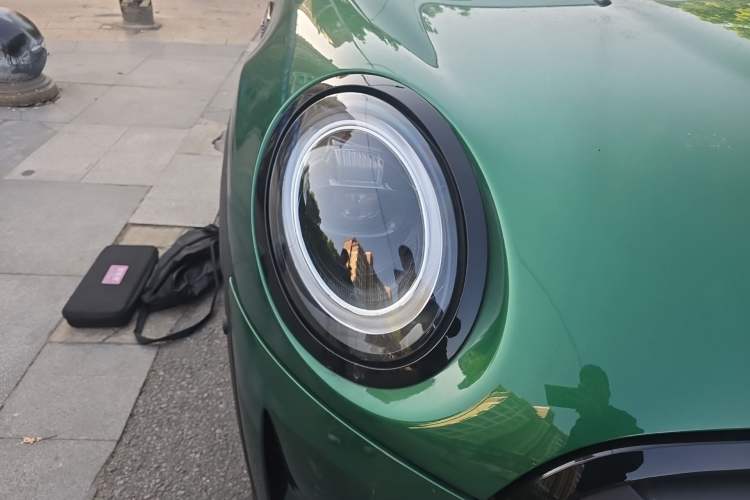 Used MINI 2022 Updated 2.0T COOPER S Artist