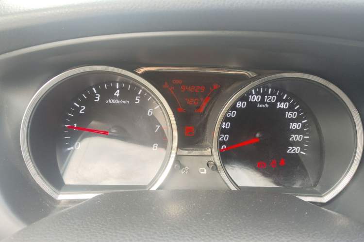 Used Nissan Livina 2015 1.6XE CVT Comfort Edition Instrument Cluster