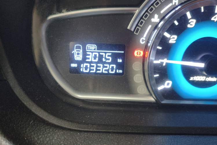 Used Great Wall C30 2013 New Vision Edition 1.5L Manual ZhiShang Model Odometer Close Up