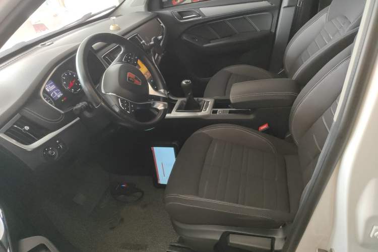 Used Roewe RX5 2020 20T Manual 4G Connect Million Edition