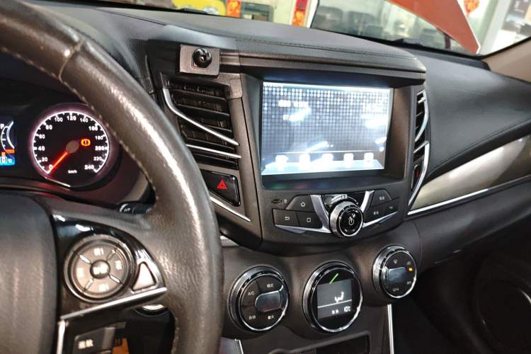 Used BYD Song 2016 GaiShi Edition 1.5TI Manual Elite Model