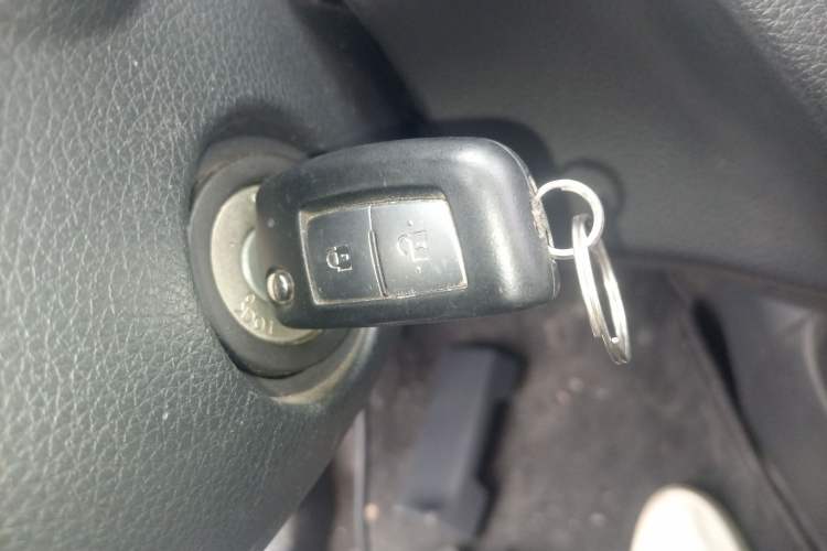 Used Nissan Qashqai 2016 2.0L CVT Elite Edition Vehicle Key
