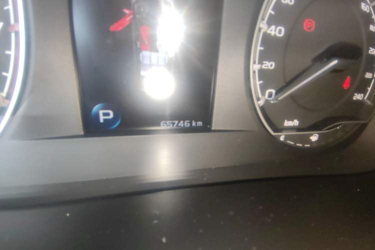 Used Geely Auto Coolray 2020 PRO 260T DCT Light Knight BSG
