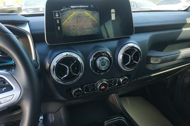 Used BAIC Off-Road BJ40 2023 2.0T Automatic Four-Wheel Drive Urban Hunter Edition Chivalrous Type