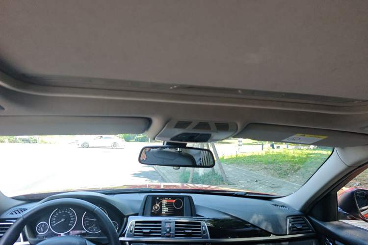 Used BMW 3 Series 2017 320Li Fashion Model Headliner