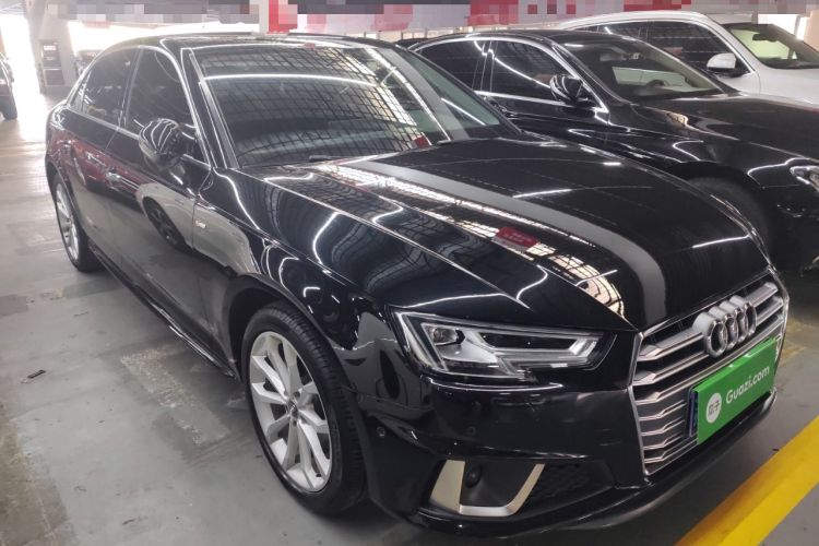 Used Audi A4L 2019 40 TFSI Fashion Edition China VI Emission Standard Front Right 45 Deg